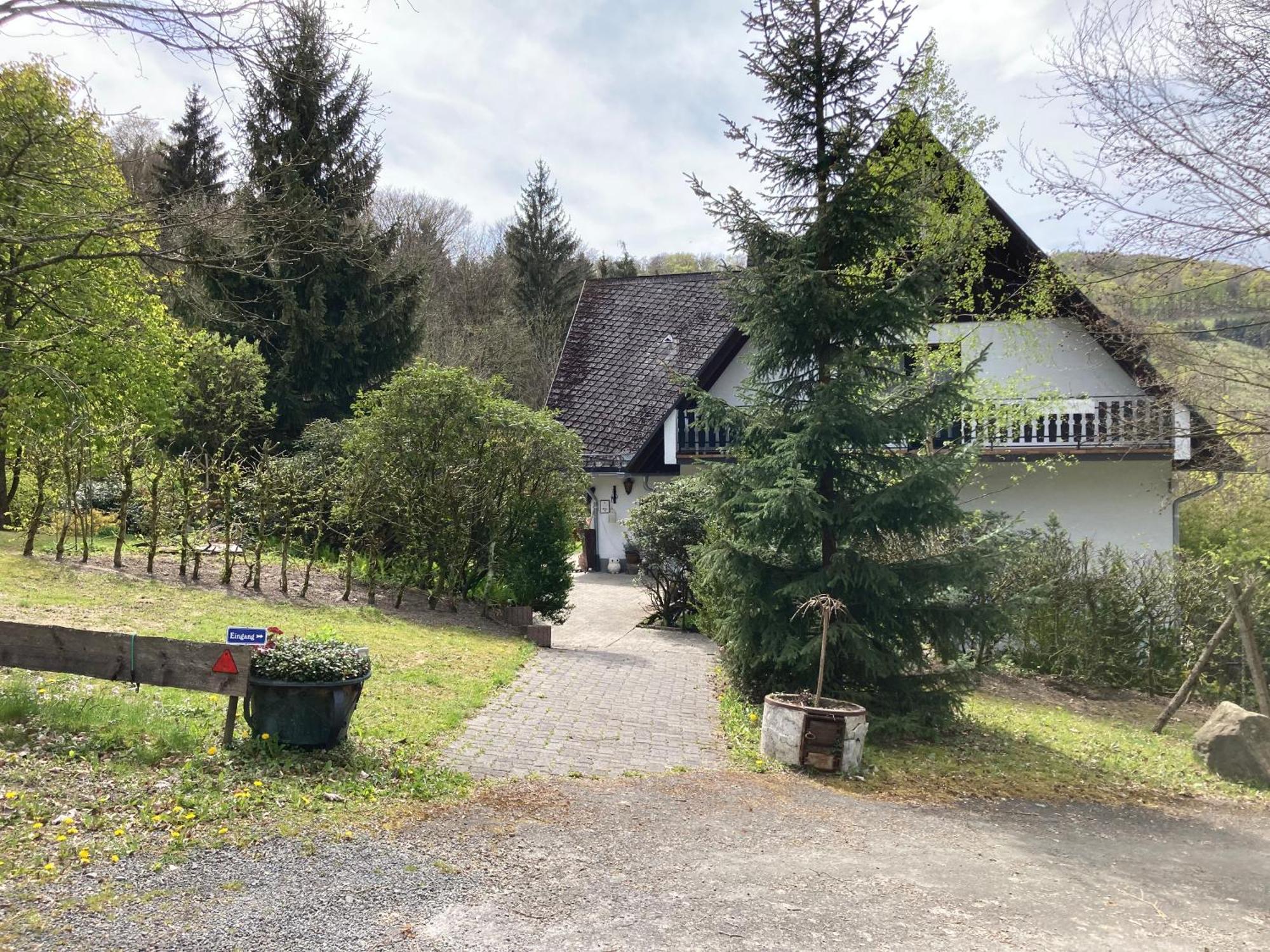 Gasthof Walhalja Schmallenberg Εξωτερικό φωτογραφία